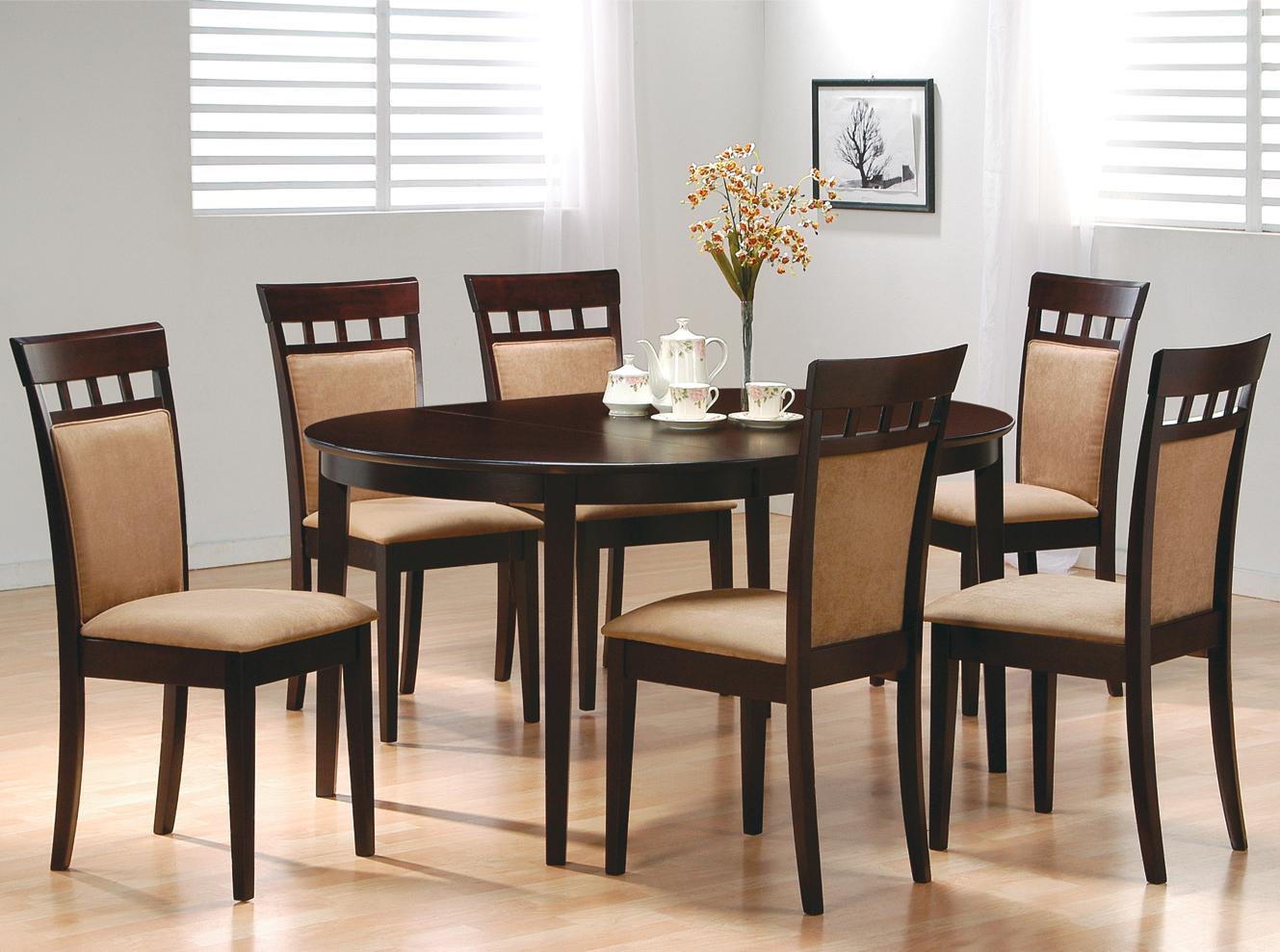 Wheat Back Dining Table Set