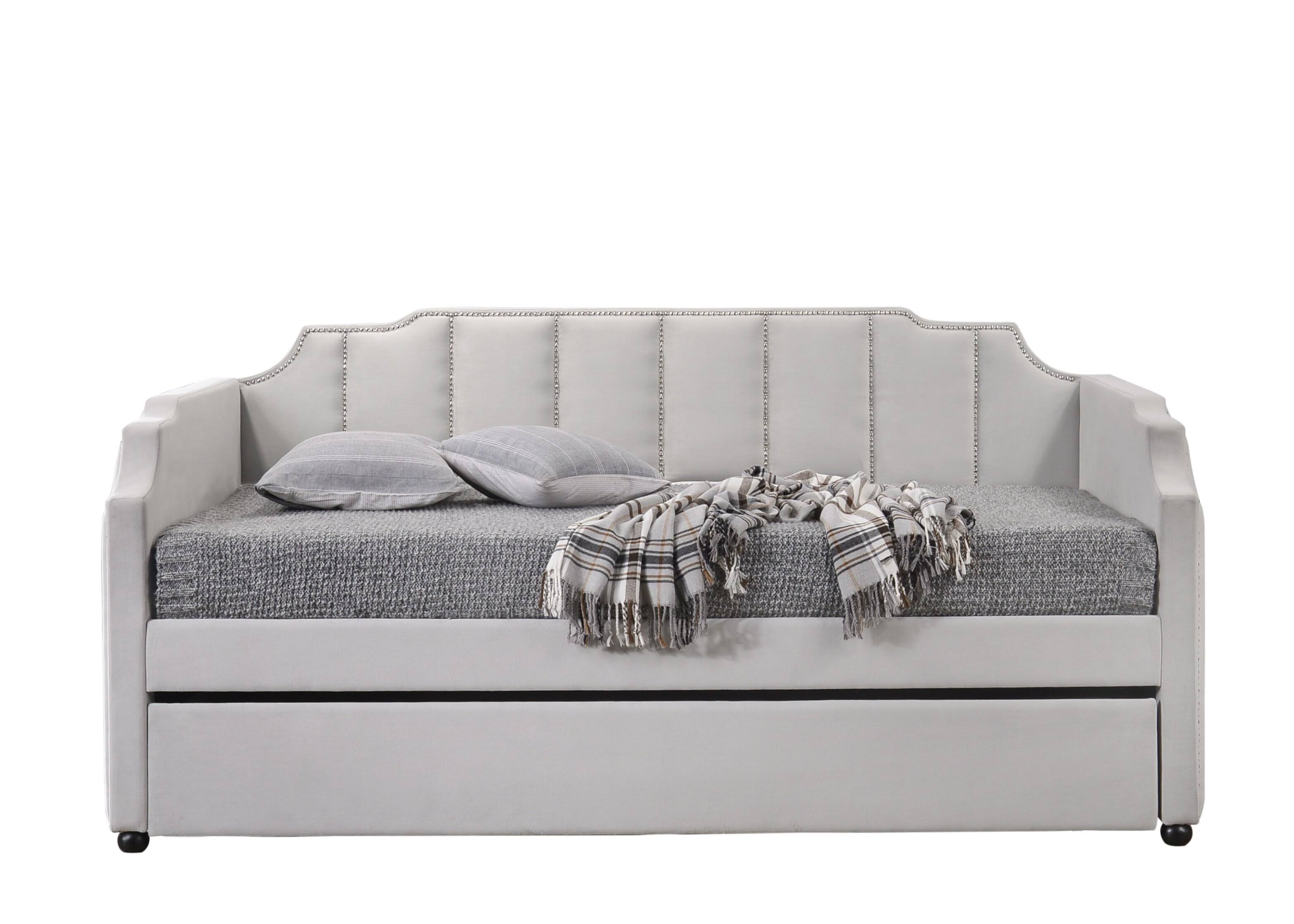 Daybed w/ Trundle Closed